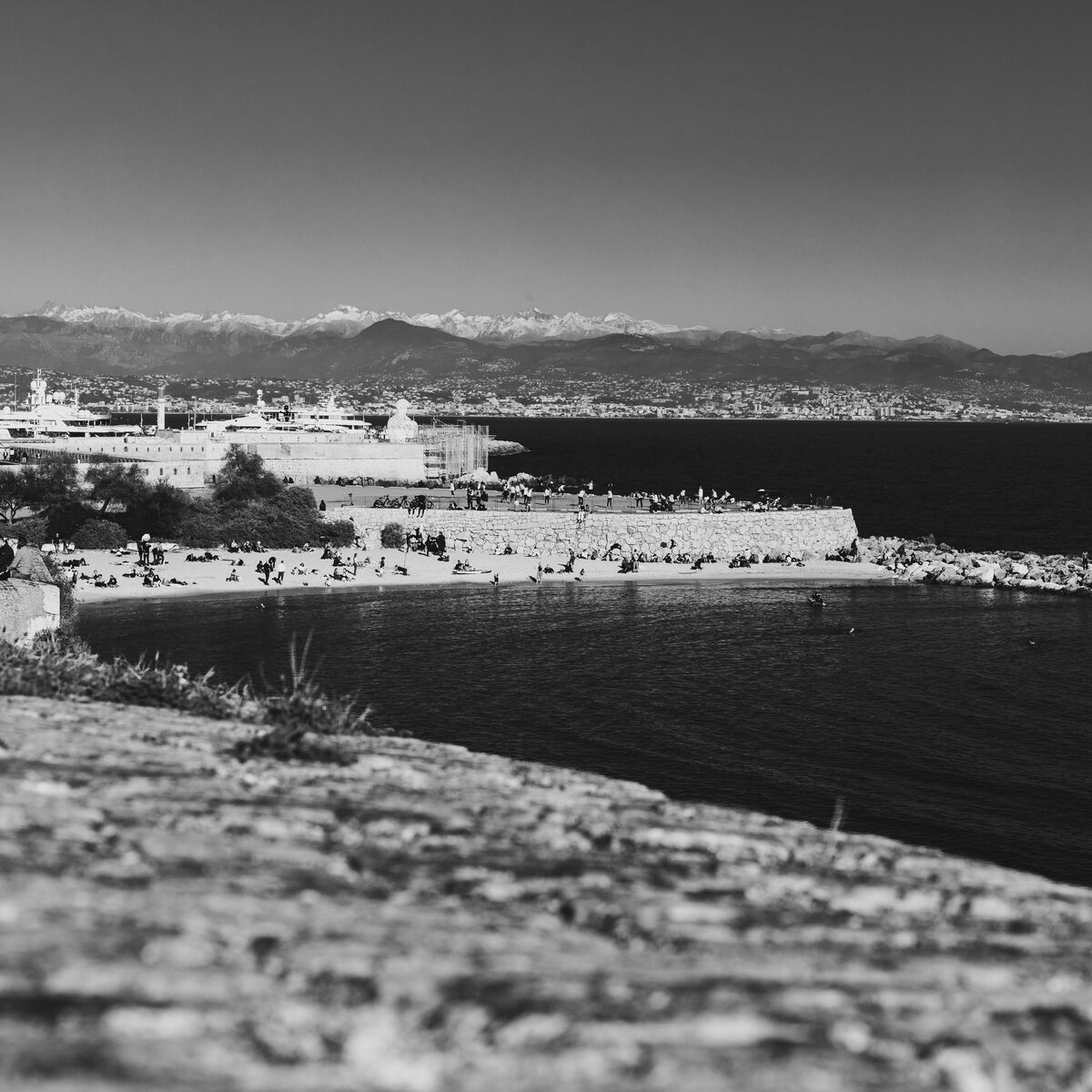 Antibes, le port, les montagnes - IMG_8949